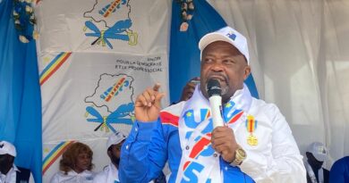 Ituri : Saidi Shishombo prêche la paix lors d’un meeting populaire à Bunia