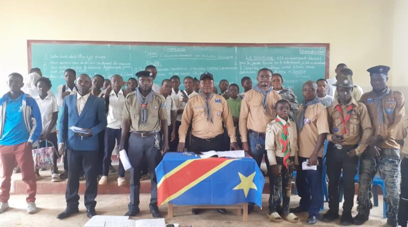 Nord-Kivu : plus de 120 élèves sensibilisés à l’assainissement par les scouts à Beni