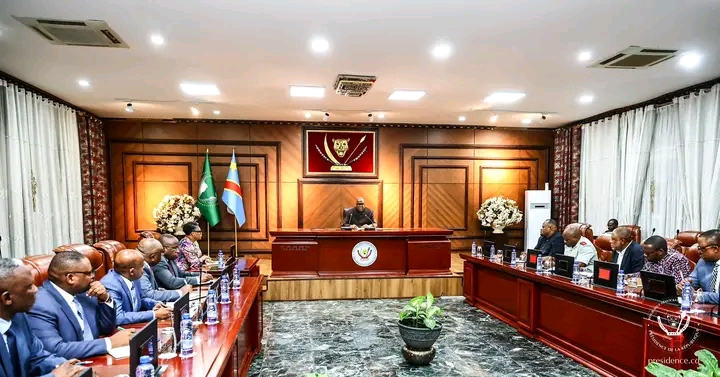 Kinshasa : Félix Tshisekedi lance une Taskforce spéciale pour restaurer la salubrité et l’ordre urbain