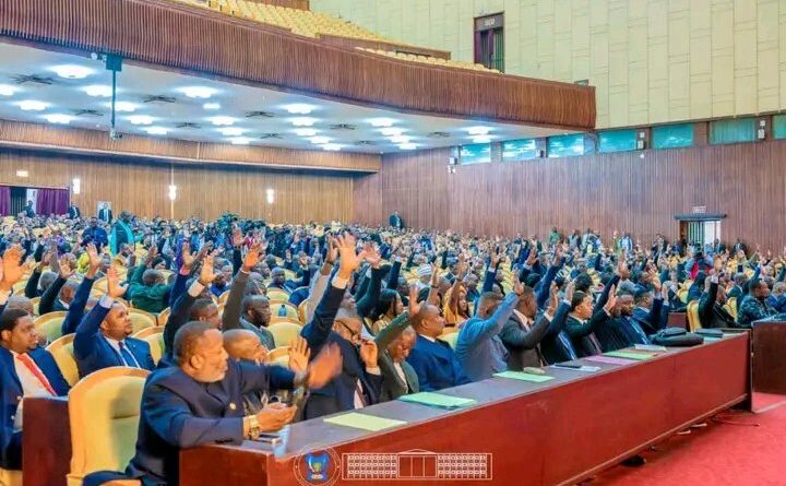 Référendum en RDC : l’Assemblée nationale engage l’examen décisif de la loi d’organisation.
