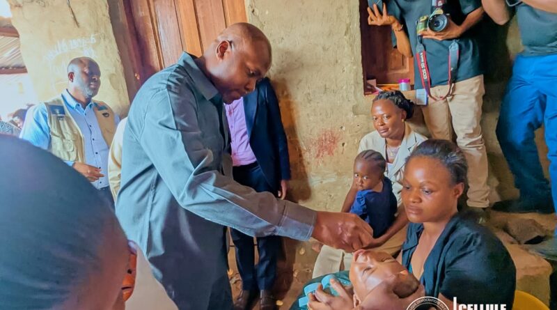 Haut-Uele : le gouverneur Jean Bakomito Gambu lance la deuxième phase des Journées nationales de vaccination contre la poliomyélite