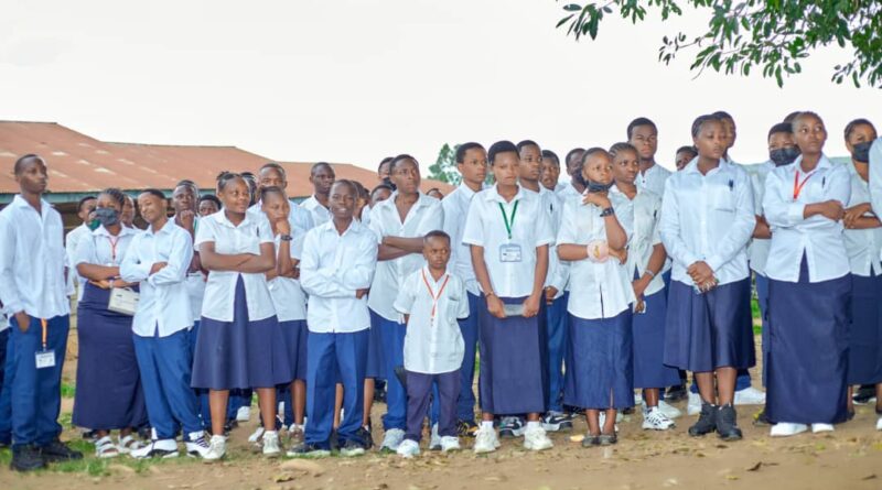 Komanda: début effectif des épreuves d’examen d’État