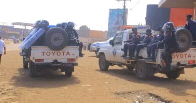 Les policiers sur terrain