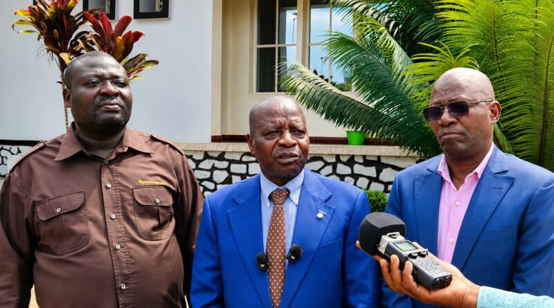 Ituri : le caucus des parlementaires appelle à renforcer la lutte contre Ebola, la sécurité et l’accompagnement des populations retournées Photo de l'interview